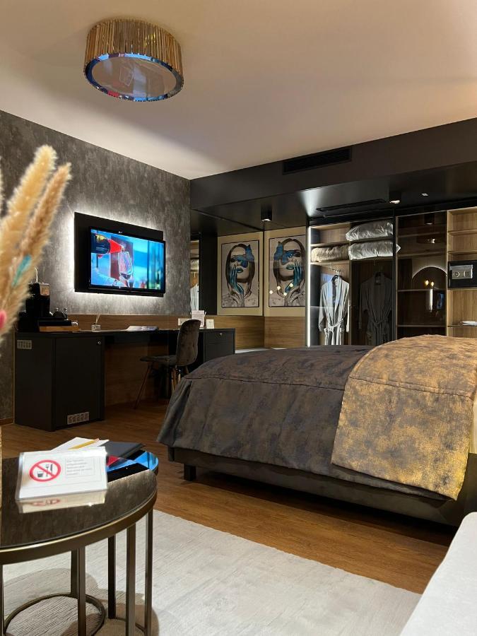 Design Hotel Winterrot Карлсруе Екстериор снимка